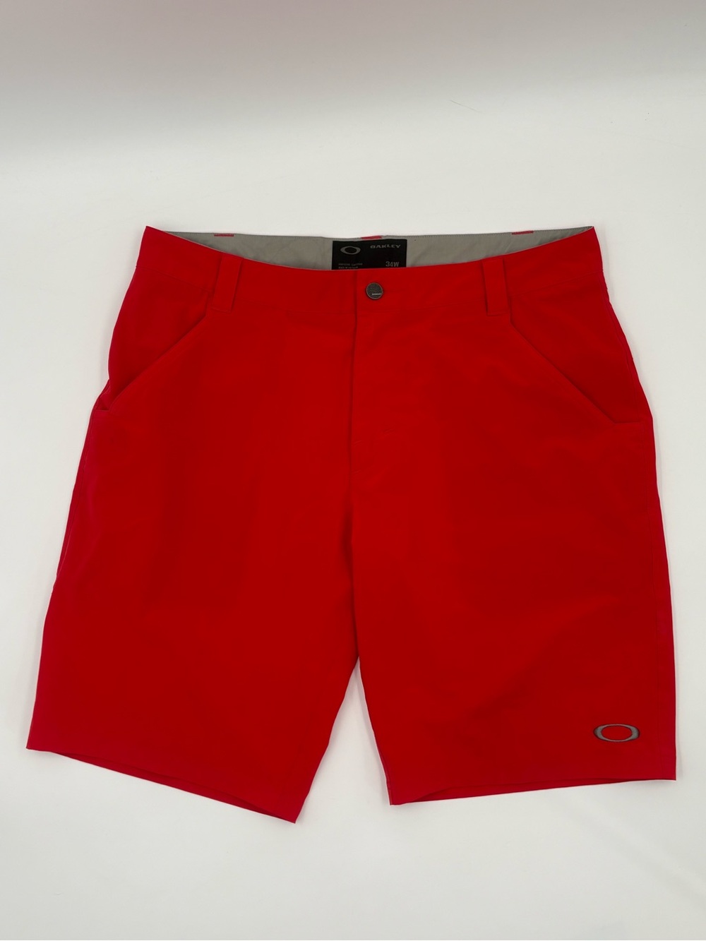 Oakley Baseline Hybrid 21 2.0 Shorts Men’s 34 Red Quick Dry Stretch